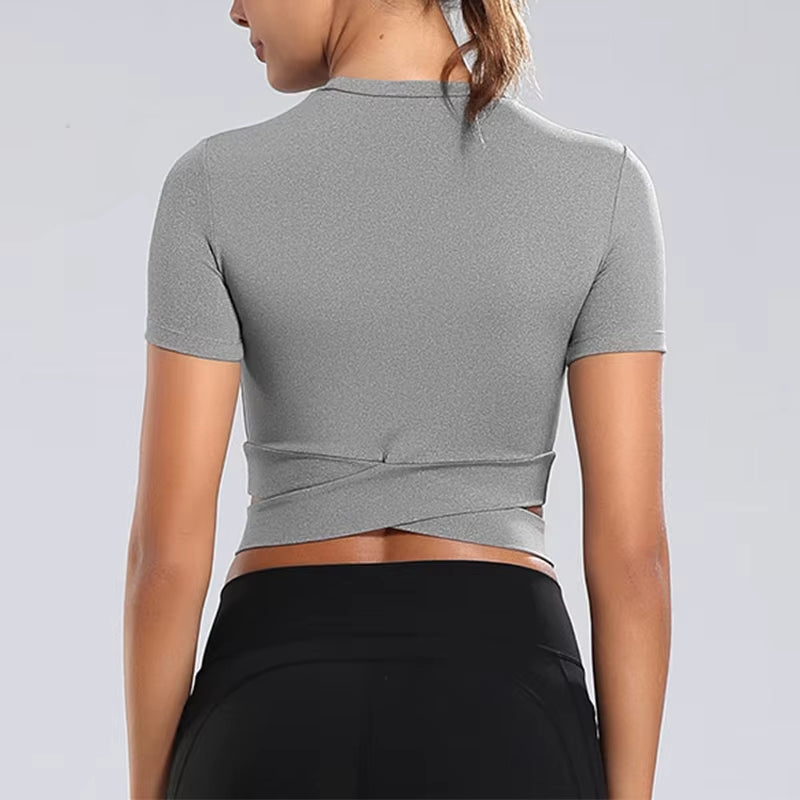 Women’s Fitness T-Shirt – Seamless fitness and Gym Top