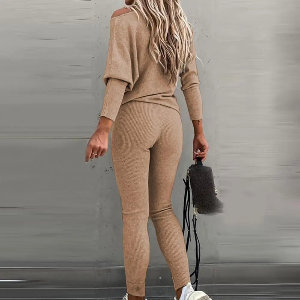 Women’s 2-Piece Tracksuit Set – Sweatshirt & Drawstring Pants